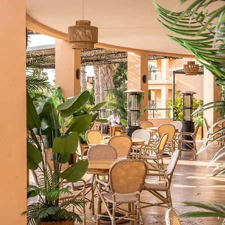Hotel Golf 4*