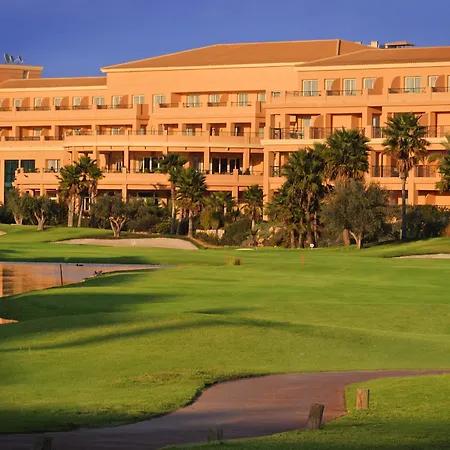Golf מלון 4*