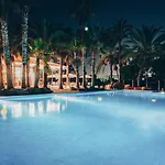 Golf Hotel