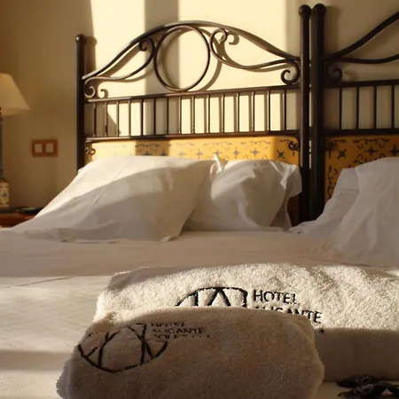 Golf Hotel