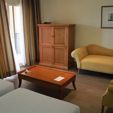 Golf Hotel 4*