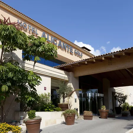 Golf Hotel