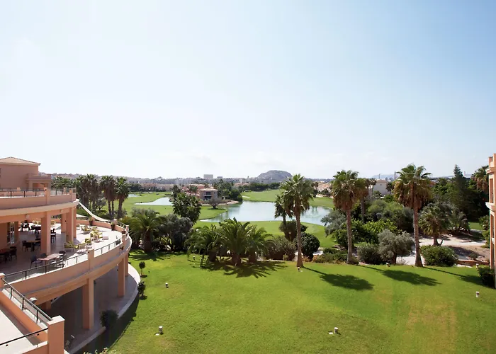 Golf Hotel