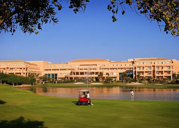 Golf Hotel 4*
