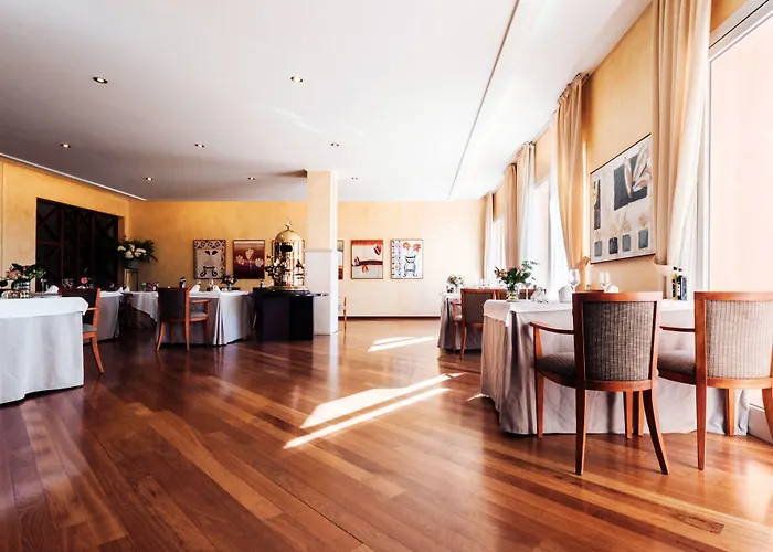 Hotel Golf 4*